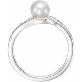 Freshwater Pearl & Diamond Ring 1/8 ctw